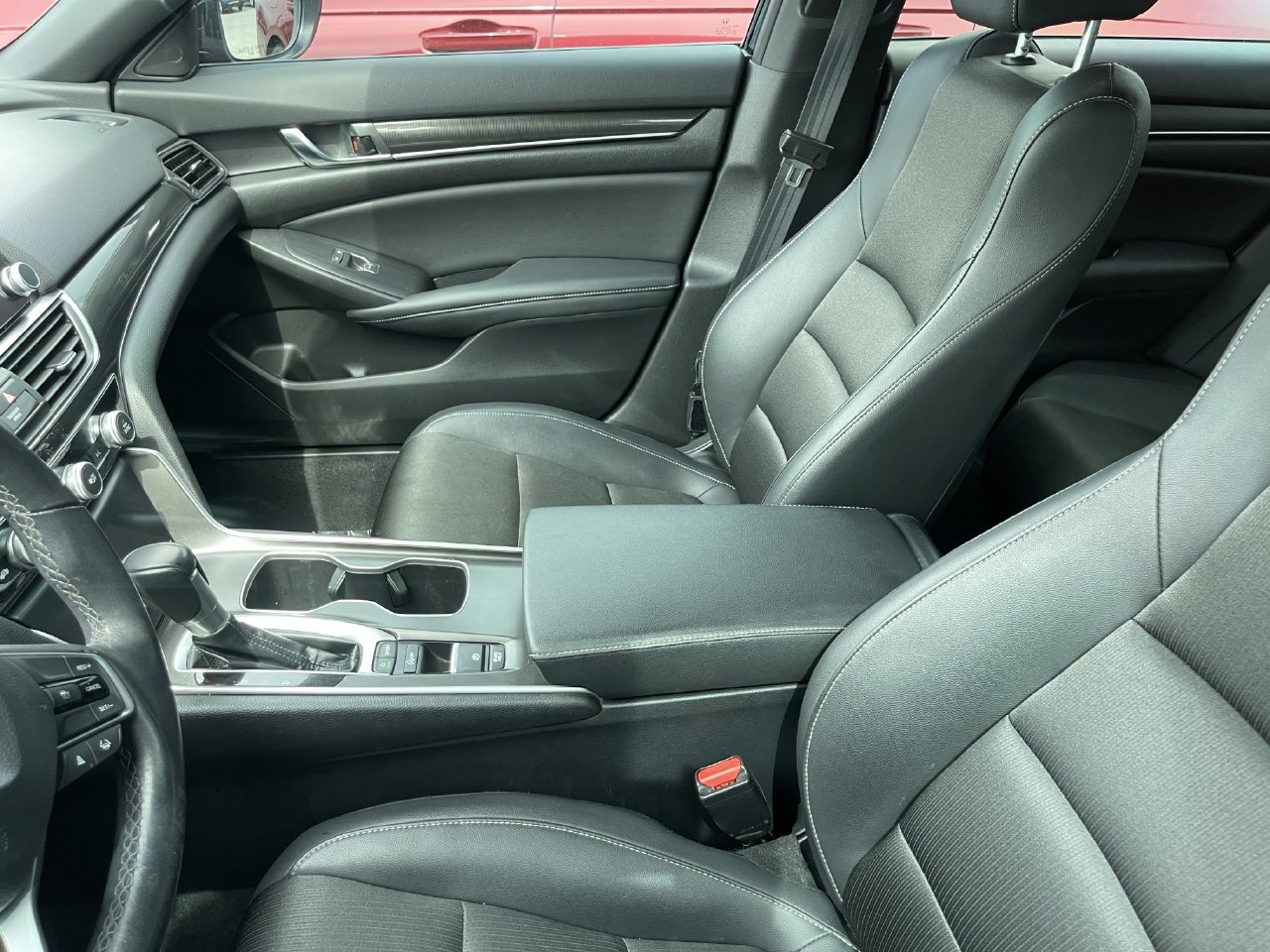Used 2022 Honda Accord Sport image 10