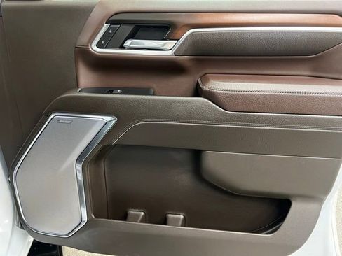 Used 2024 GMC Sierra 2500 Denali image 60