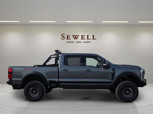 New 2025 Ford F250 Lariat w/ Lariat Ultimate Package image 5