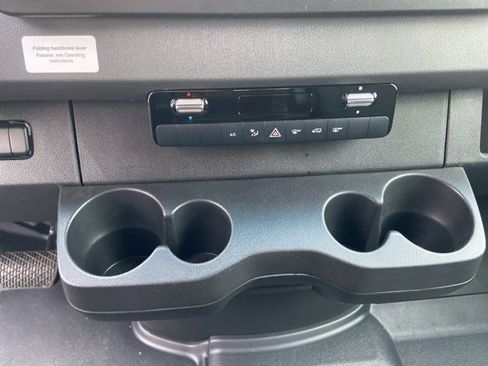 Used 2024 Mercedes-Benz Sprinter 2500 w/ Acoustic Package image 16