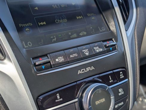 Used 2016 Acura TLX image 21