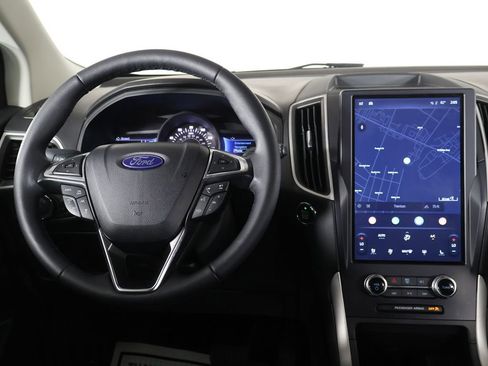 Used 2024 Ford Edge SEL w/ Convenience Package AWD/4WD image 32