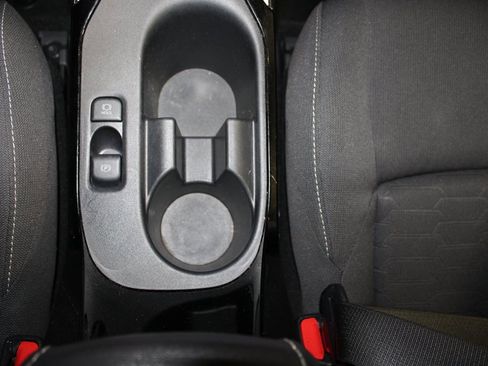 Used 2024 Toyota Corolla SE image 31