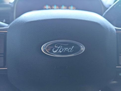 Used 2022 Ford F150 XL w/ STX Appearance Package RWD image 5