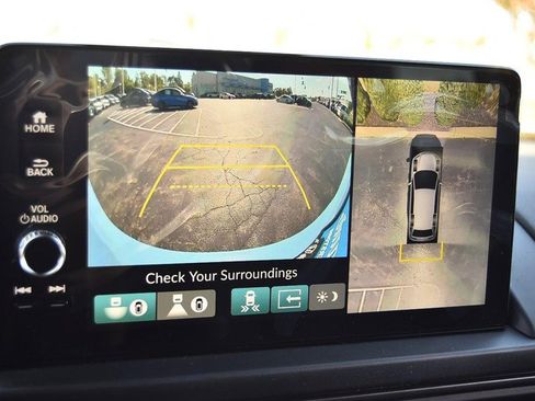 New 2025 Honda Pilot TrailSport image 13