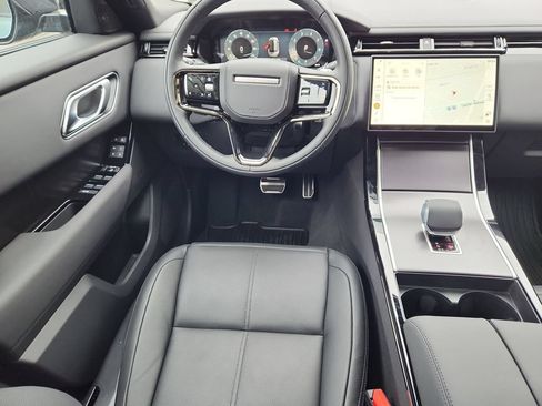 Used 2026 Land Rover Range Rover Velar Dynamic SE AWD/4WD image 4