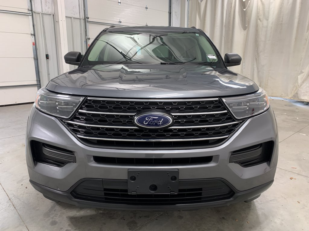 Used 2022 Ford Explorer XLT AWD/4WD image 14