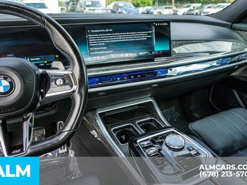 Used 2024 BMW 740i xDrive AWD/4WD image 33