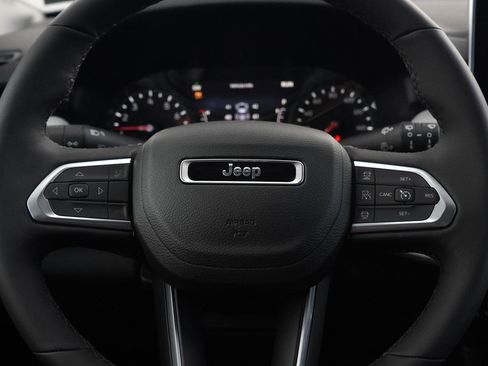 New 2026 Jeep Compass Limited image 14
