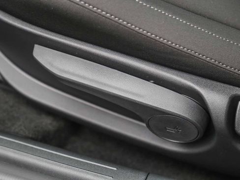 Used 2026 Hyundai Elantra Sport image 22