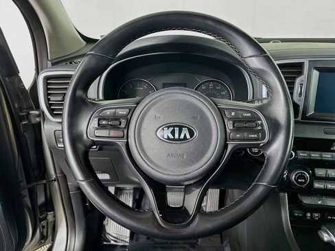 Used 2019 Kia Sportage EX AWD/4WD image 11