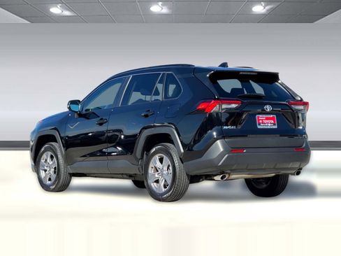 Used 2025 Toyota RAV4 XLE w/ Weather Package image 7