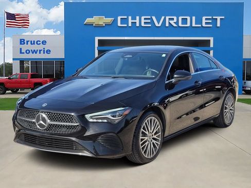 Used 2025 Mercedes-Benz CLA 250 4MATIC image 1