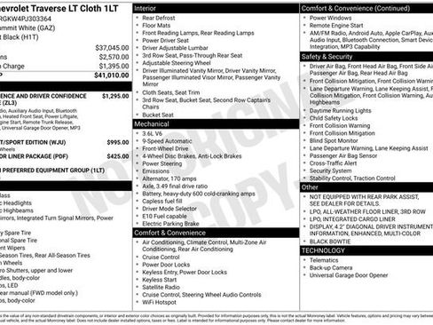 Used 2023 Chevrolet Traverse LT FWD image 2