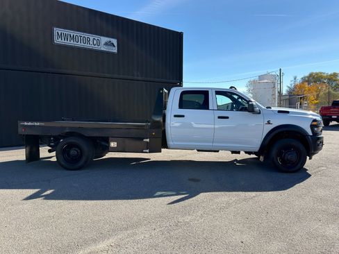 Used 2025 RAM 5500 Tradesman w/ Safety Group image 7