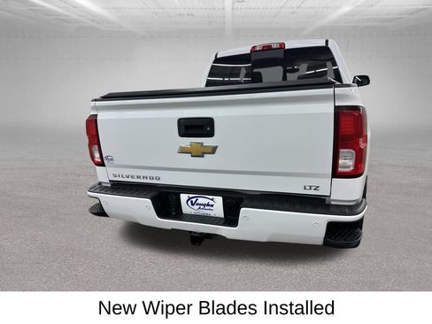 Used 2018 Chevrolet Silverado 1500 LTZ Z71 w/ LTZ Plus Package AWD/4WD image 12