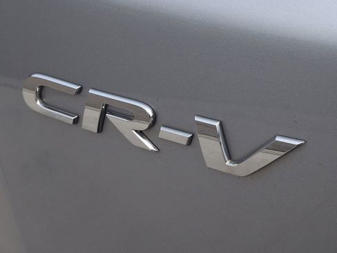 Used 2018 Honda CR-V Touring image 13