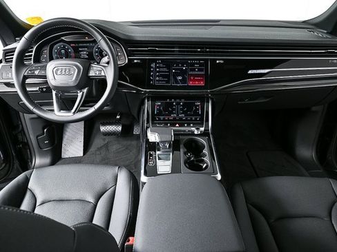 New 2025 Audi Q8 Premium Plus image 19