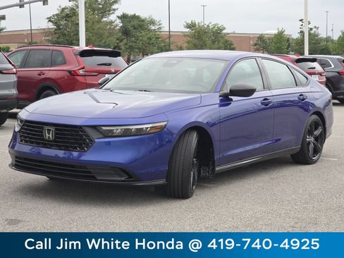 Used 2023 Honda Accord Sport image 10