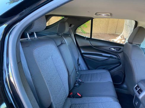 Used 2024 Chevrolet Equinox LT FWD image 47