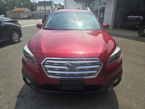 Used 2015 Subaru Outback 2.5i Premium AWD/4WD image 4