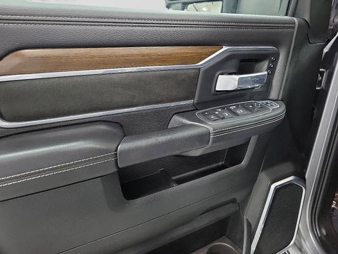 Used 2024 RAM 2500 Laramie image 11