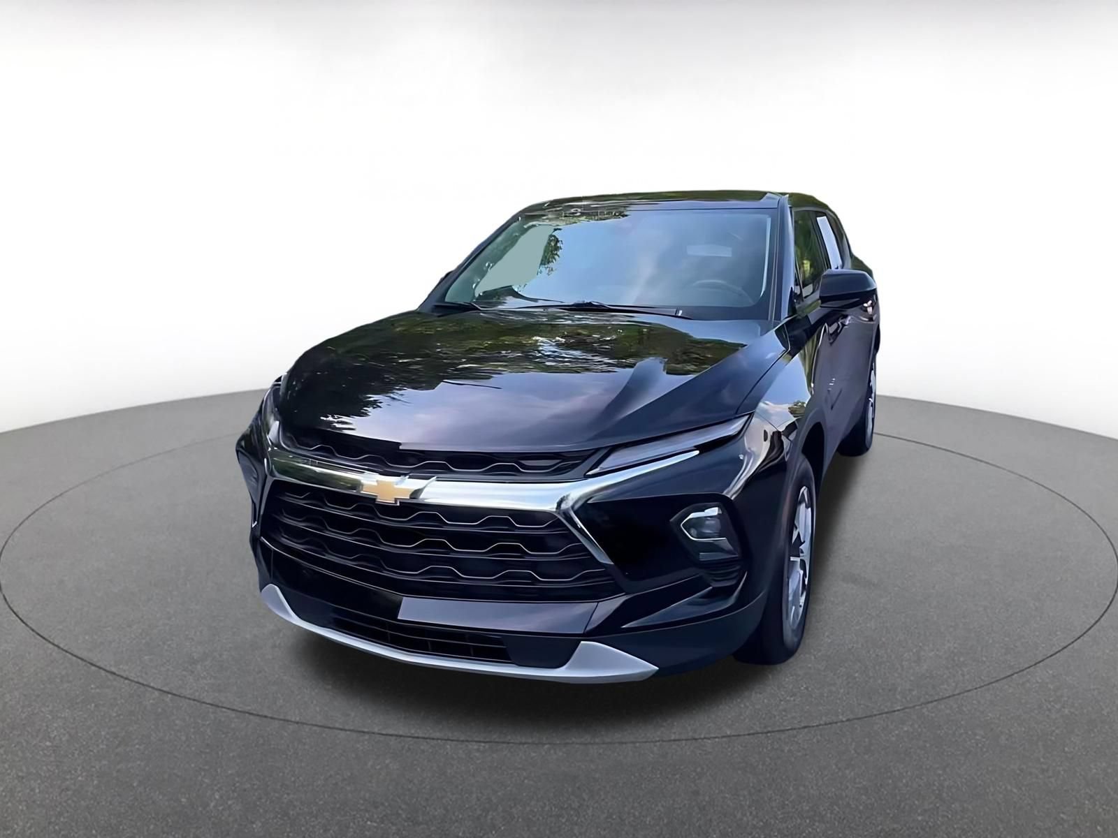 Used 2026 Chevrolet Blazer LT FWD image 6