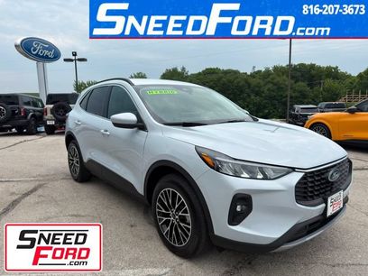 Used 2025 Ford Escape SE