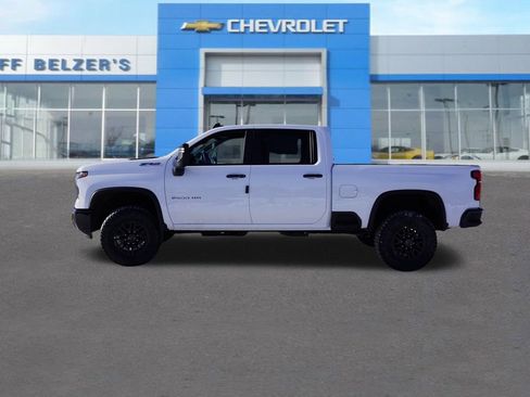New 2026 Chevrolet Silverado 2500 ZR2 image 6