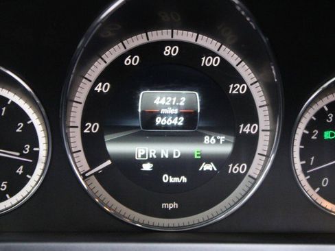 Used 2013 Mercedes-Benz E 350 E 350 Coupe image 22