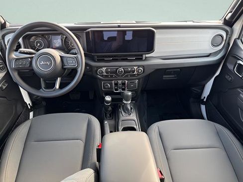 New 2025 Jeep Gladiator Nighthawk image 20