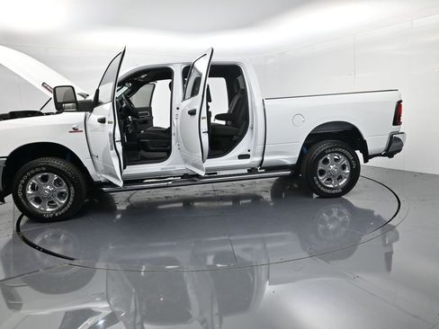 Used 2025 RAM 2500 Big Horn image 63