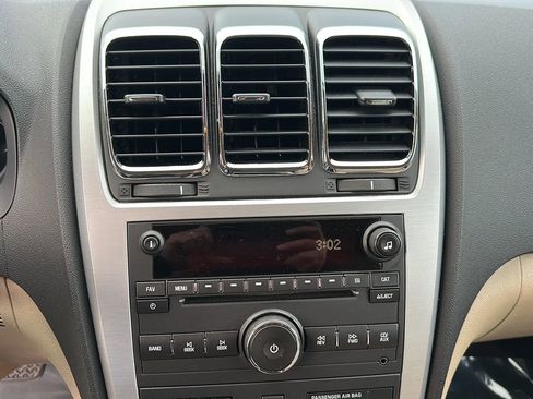 Used 2012 GMC Acadia SLT image 30