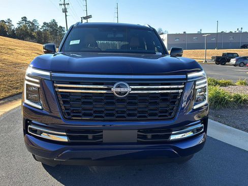 New 2026 Nissan Armada SL w/ Captain's Chari Seat Package image 7