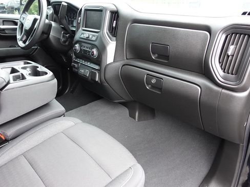 Used 2024 Chevrolet Silverado 1500 Custom AWD/4WD image 36