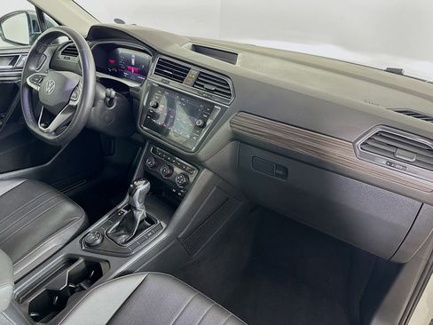 Used 2024 Volkswagen Tiguan Wolfsburg Edition AWD/4WD image 35