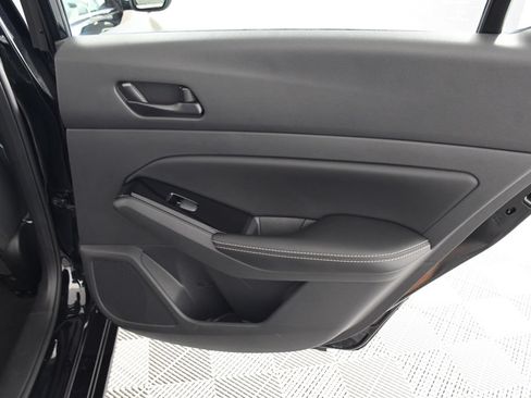 Used 2023 Nissan Altima 2.5 SV w/ SV Premium Package AWD/4WD image 21