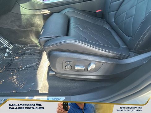 Used 2025 BMW X5 sDrive40i w/ M Sport Package RWD image 15