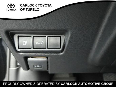 Used 2025 Toyota Prius Limited image 20