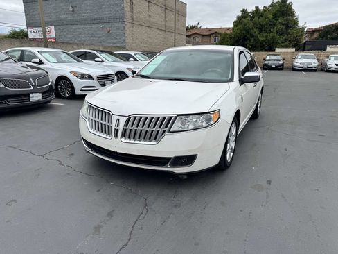 Used 2010 Lincoln MKZ FWD image 12