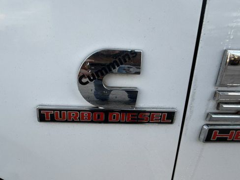 Used 2017 RAM 3500 Tradesman image 16