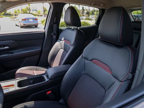 New 2026 Nissan Kicks SR FWD image 15