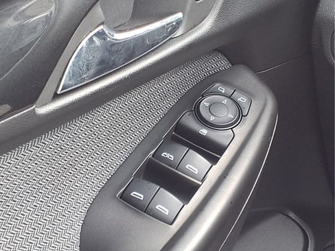 Used 2025 Chevrolet TrailBlazer LT FWD image 20