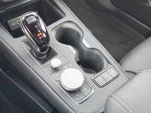 Used 2024 Cadillac XT4 Premium Luxury image 14