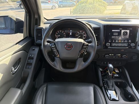 Used 2022 Nissan Frontier Pro-X w/ Pro-X Premium Package RWD image 13