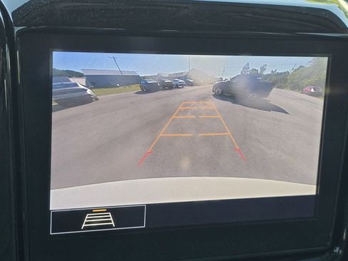 Used 2020 Chevrolet Traverse LT AWD/4WD image 19