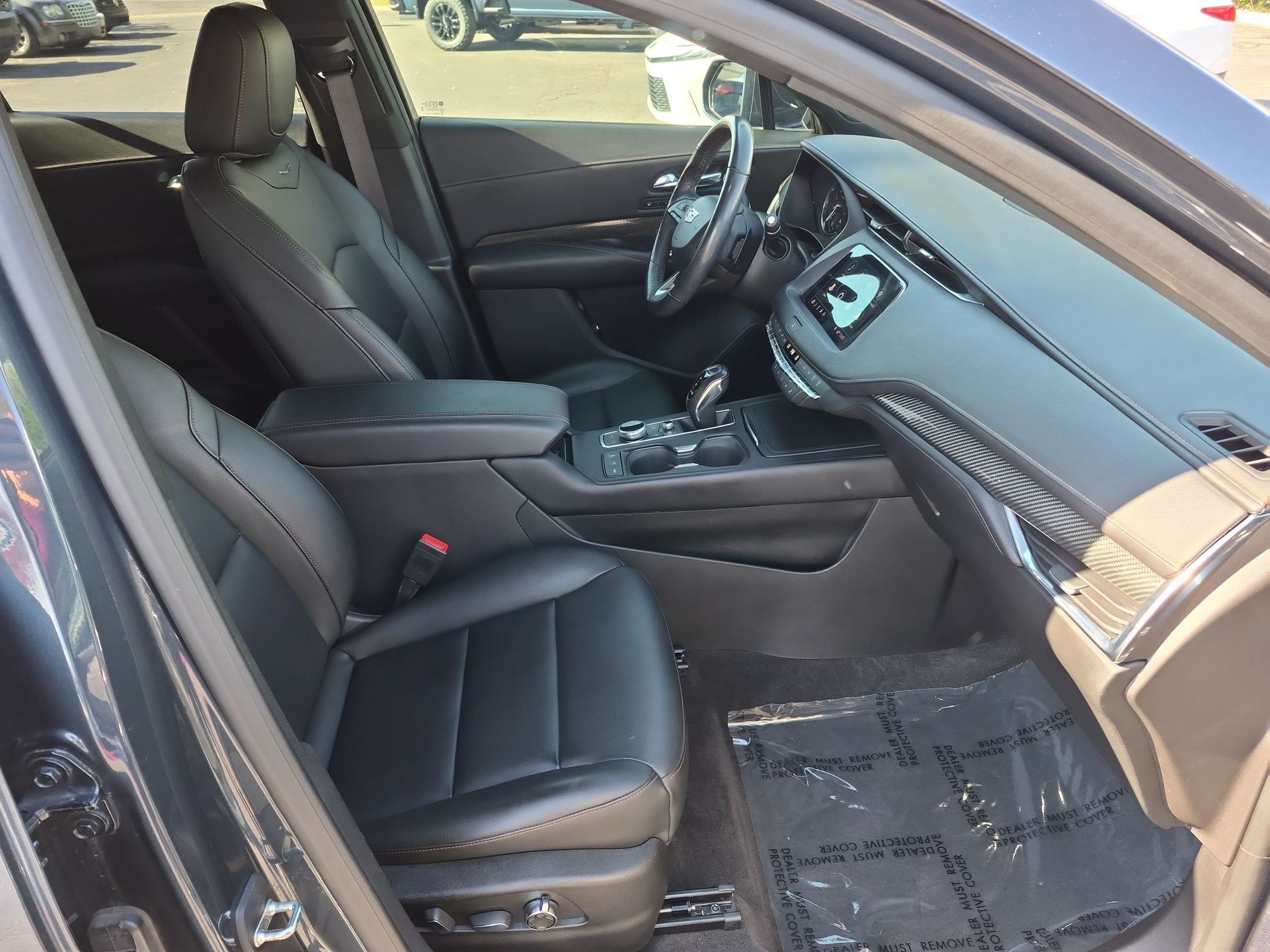 Used 2019 Cadillac XT4 Sport w/ Cold Weather Package AWD/4WD image 30