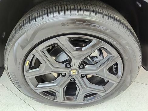 Used 2024 Rivian R1T Adventure image 57