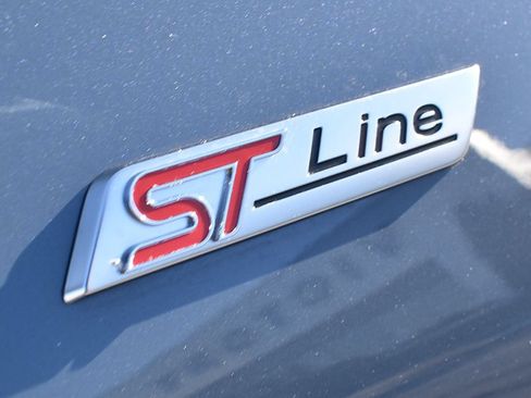 New 2026 Ford Explorer ST-Line AWD/4WD image 9