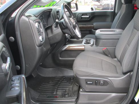 Used 2021 GMC Sierra 1500 Elevation w/ X31 Off-Road Package AWD/4WD image 10